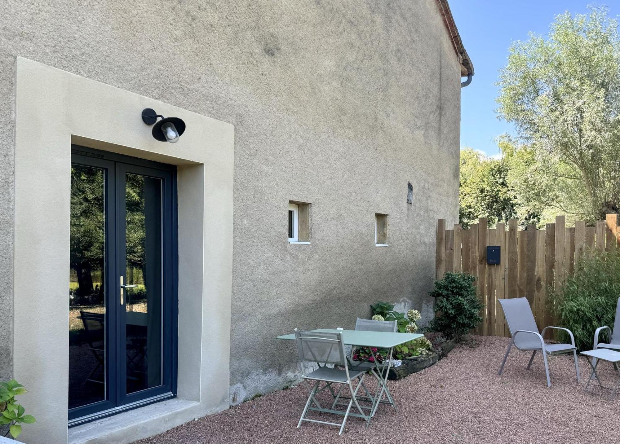 Domaine D'Aromm - Chambres D'Hotes & Gites - Piscine, Etangs & Animaux - Au Calme Ouches Екстериор снимка